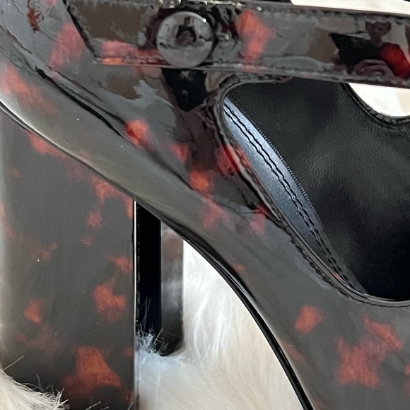 NIB Tory Burch Amble Tortoise Criss Cross Pump - Picture 8 of 15